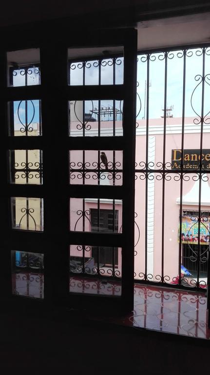 Casa De Ines Y Victoria Hotel Валядолид Екстериор снимка